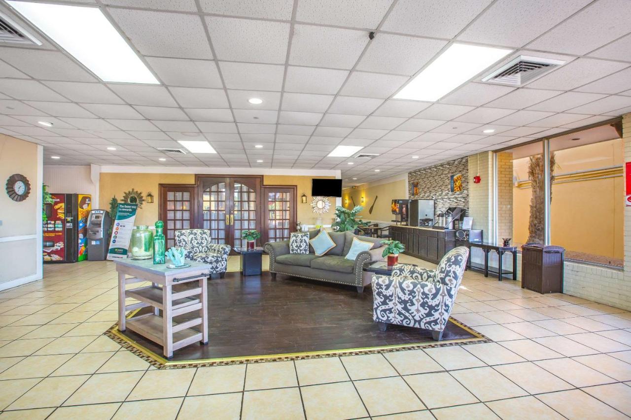 Econo Lodge Choice Hotels I 95 Savannah Gateway 24 Hour Fitness Center On Site Guest Laundry On Site Perkins Restaurant Georgetown Exterior foto