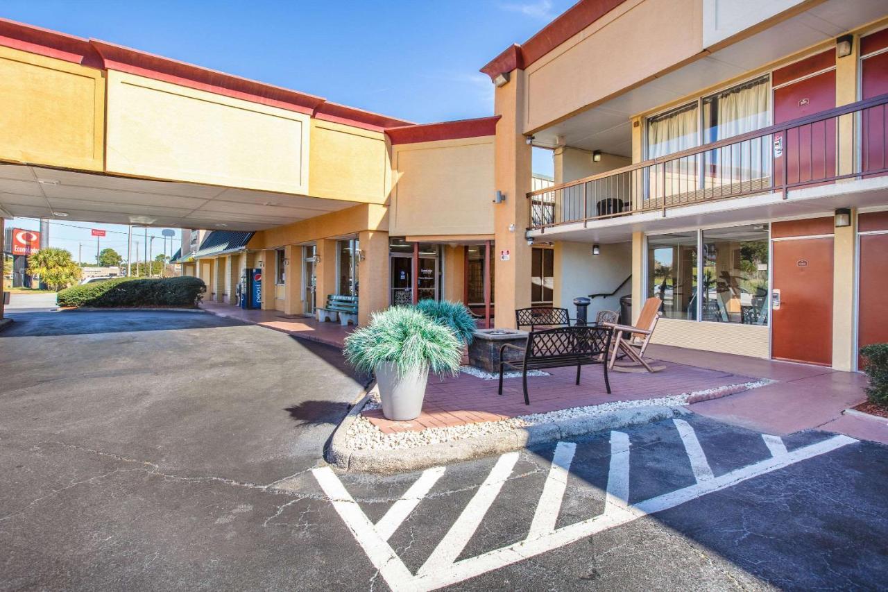 Econo Lodge Choice Hotels I 95 Savannah Gateway 24 Hour Fitness Center On Site Guest Laundry On Site Perkins Restaurant Georgetown Exterior foto