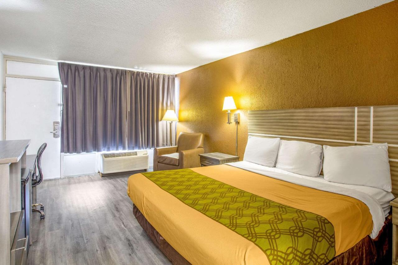 Econo Lodge Choice Hotels I 95 Savannah Gateway 24 Hour Fitness Center On Site Guest Laundry On Site Perkins Restaurant Georgetown Exterior foto