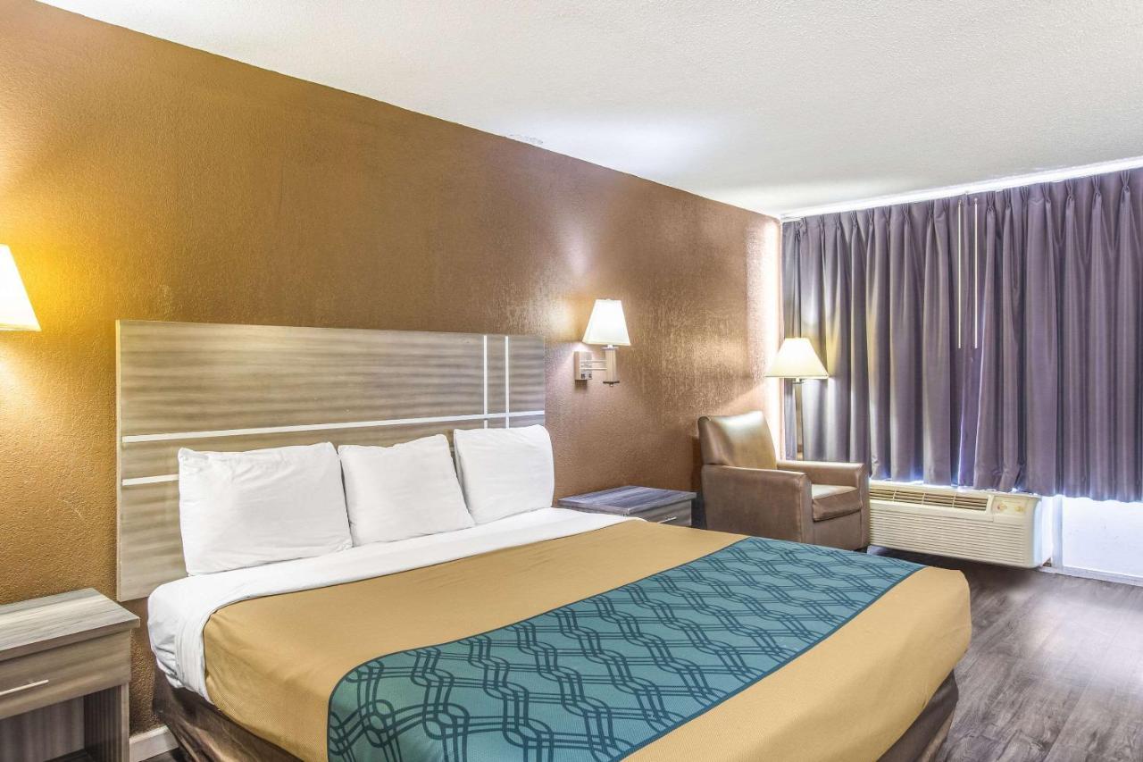 Econo Lodge Choice Hotels I 95 Savannah Gateway 24 Hour Fitness Center On Site Guest Laundry On Site Perkins Restaurant Georgetown Exterior foto