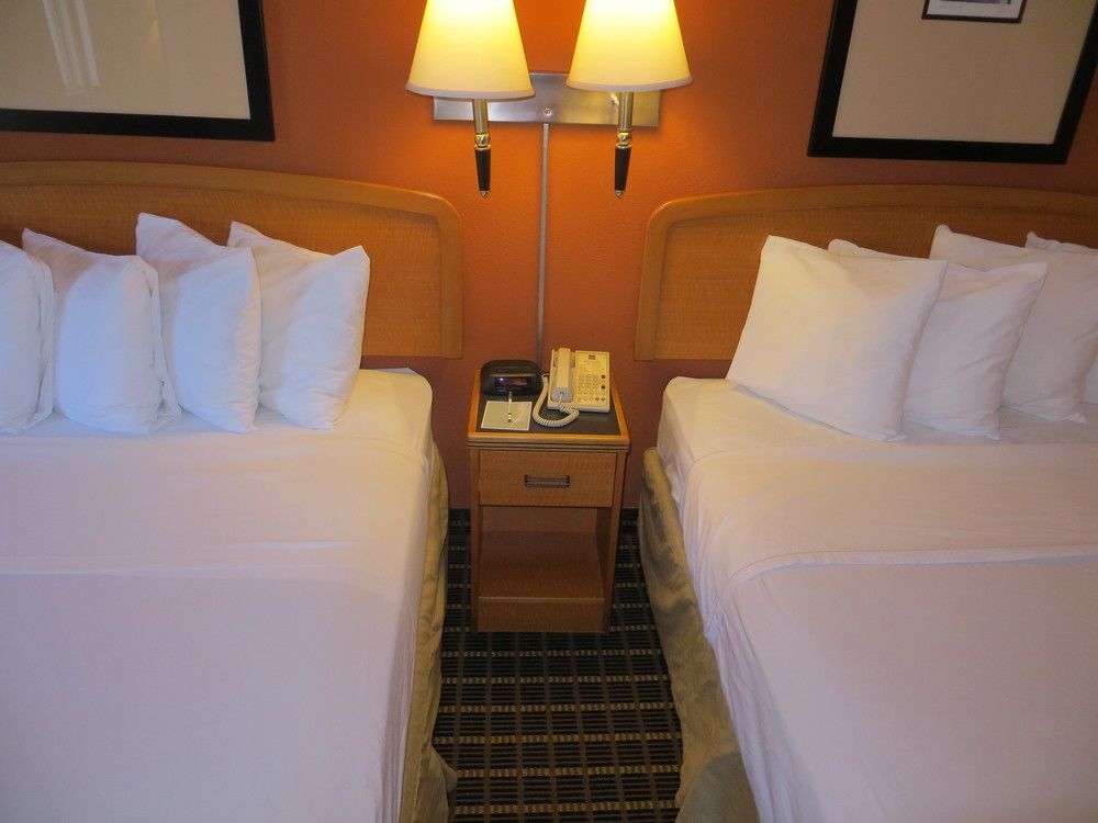 Econo Lodge Choice Hotels I 95 Savannah Gateway 24 Hour Fitness Center On Site Guest Laundry On Site Perkins Restaurant Georgetown Exterior foto